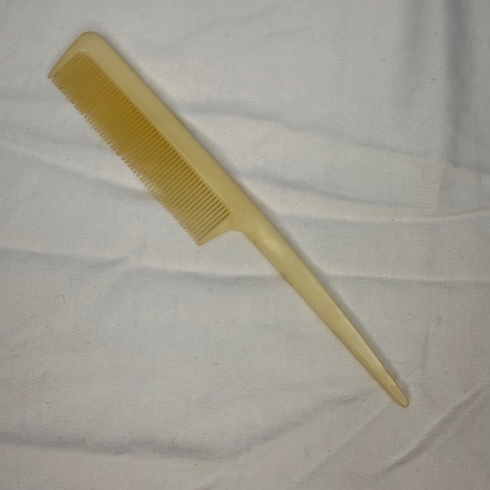 Stanley Home Products Vintage Rat Tail Comb Cream Nylon Hair Styling Tool 8.25"